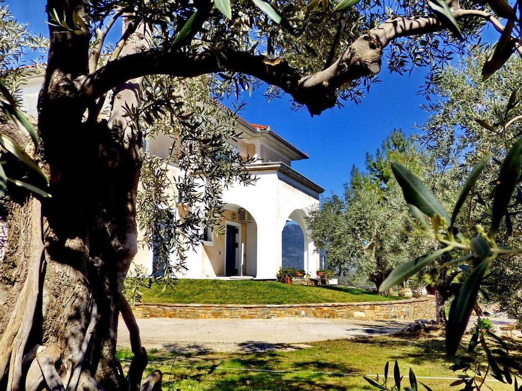 Villa Duchess Pteleos Luaran gambar